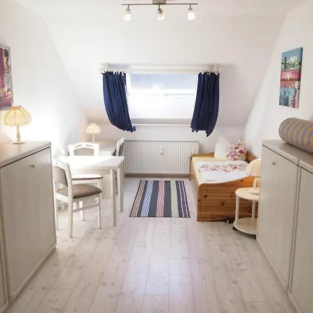 Schimmer Apartment *