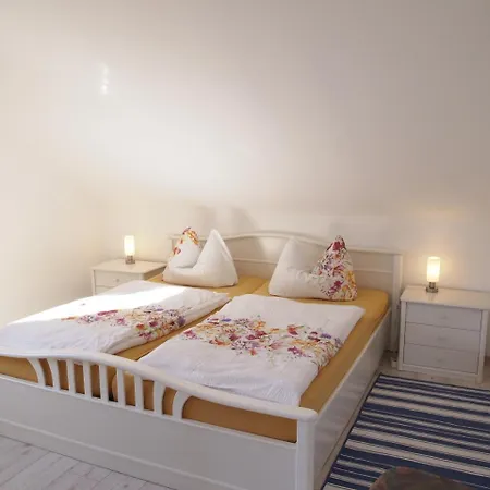 Schimmer Apartment *